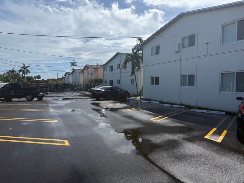 More Photos Of 1511 NE 8th St, Homestead Apartments For Sale