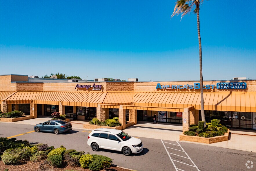 More Photos Of 3615 S Florida Ave, Lakeland Unknown For Lease