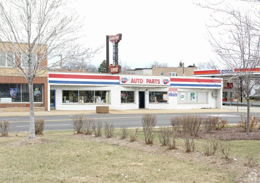 More Photos Of 9514 W Grand Ave, Franklin Park Storefront For Sale