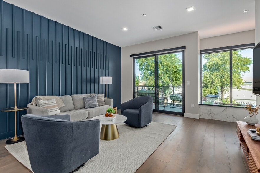 More Photos Of 4238 N Craftsman Ct, Scottsdale Freestanding For Sale