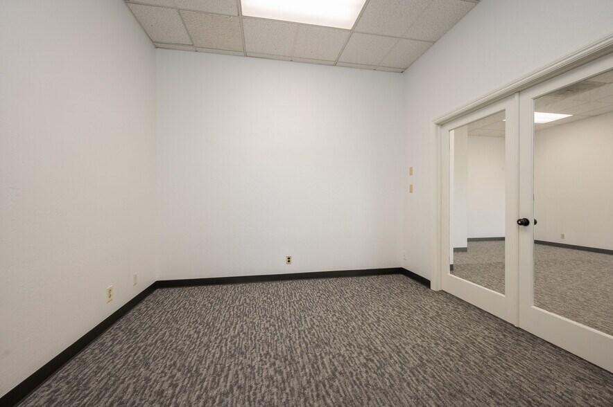 More Photos Of 11573 Los Osos Valley Rd, San Luis Obispo Office For Lease
