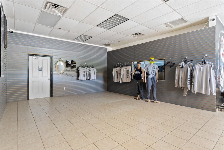 More Photos Of 1470 Mission St, San Miguel Storefront Retail Residential For Sale