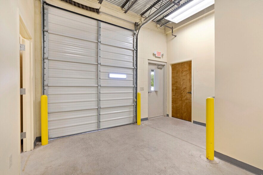 More Photos Of 9342 SE Loop 410, San Antonio Refrigeration Cold Storage For Sale