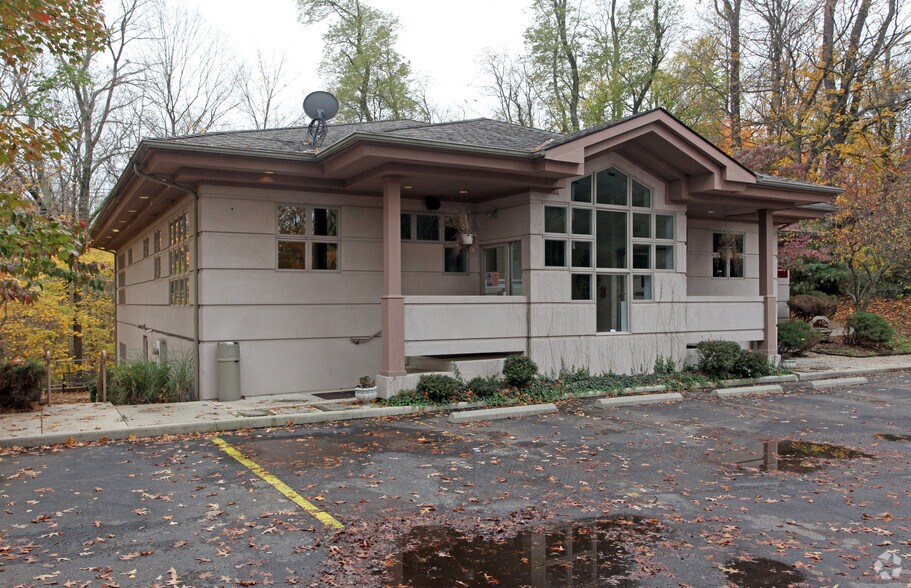 More Photos Of 683 Cooper Rd, Westerville Medical For Sale