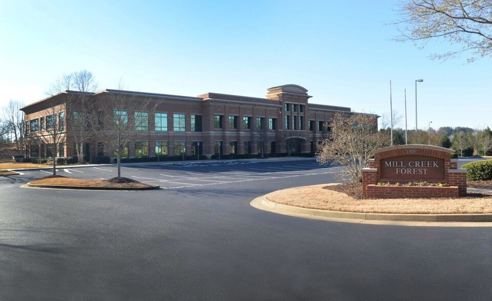 More Photos Of 1305 Mall of Georgia Blvd, Buford Office For Lease