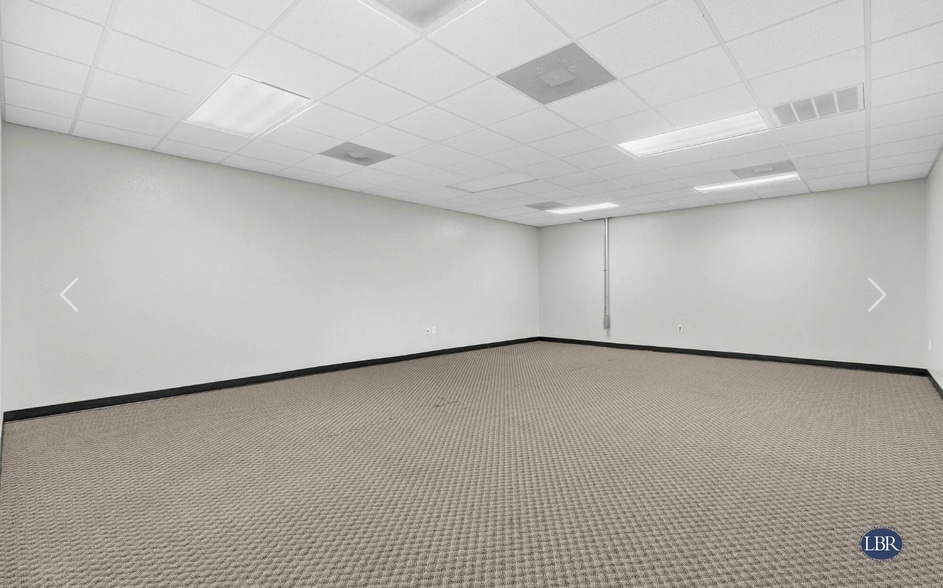 More Photos Of 6855 Tico Rd, Titusville Office For Lease