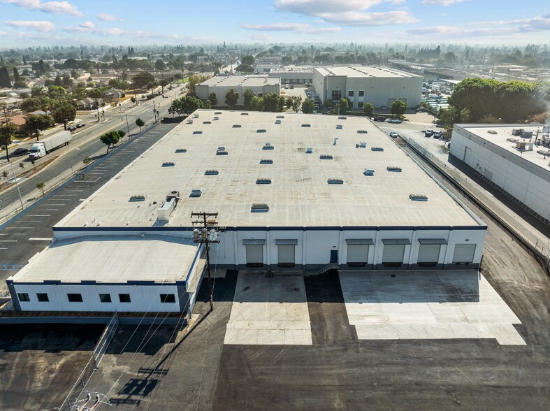 More Photos Of 8640 Slauson Ave, Pico Rivera Manufacturing For Lease
