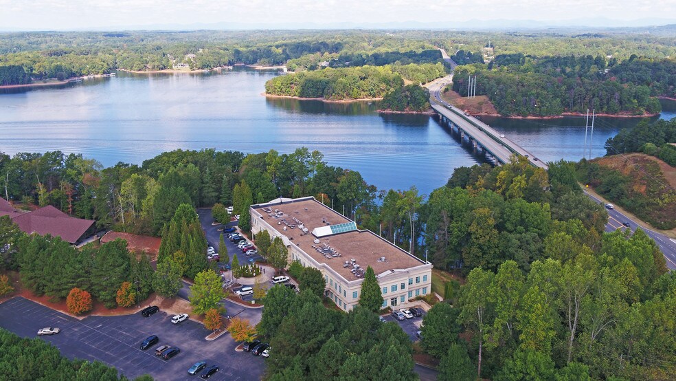 More Photos Of 2565 NW Thompson Bridge Rd, Gainesville Office For Lease