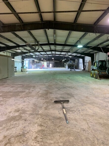 More Photos Of 12445 Grey Commercial Rd, Midland Warehouse For Sale
