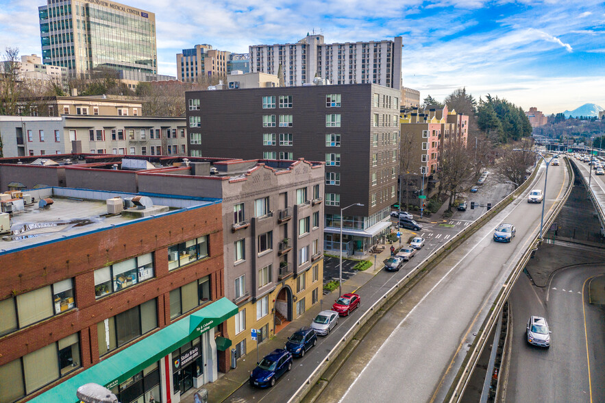 Primary Photo Of 714 7th Ave, Seattle Apartments For Sale