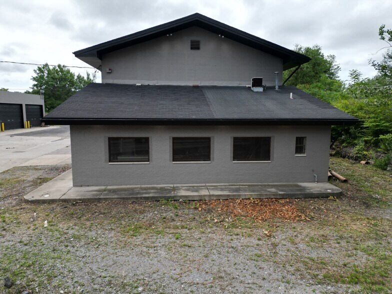 More Photos Of 200 Military Rd, Buffalo Warehouse For Sale