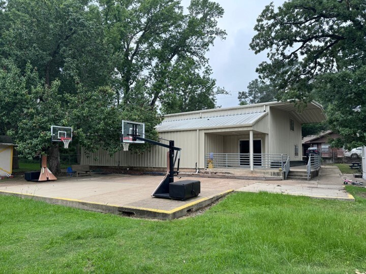 More Photos Of 2906 & 2926 Old Houston Rd,, Huntsville Specialty For Sale