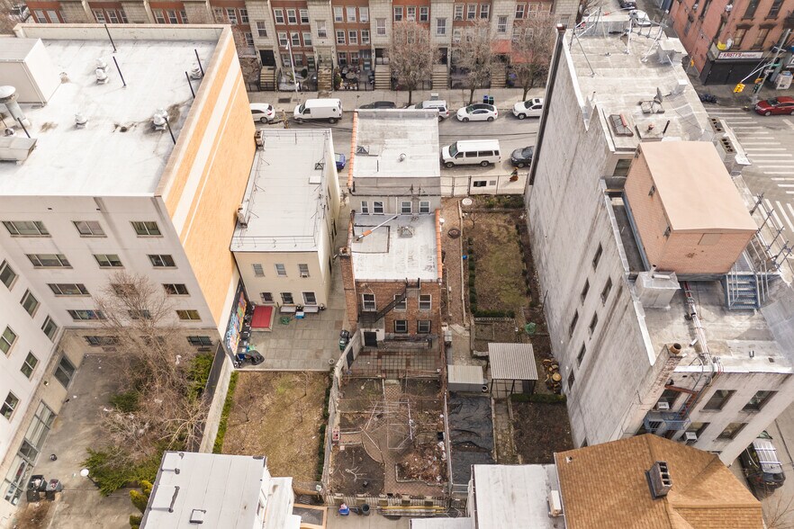 More Photos Of 811 Courtlandt Ave, Bronx Apartments For Sale