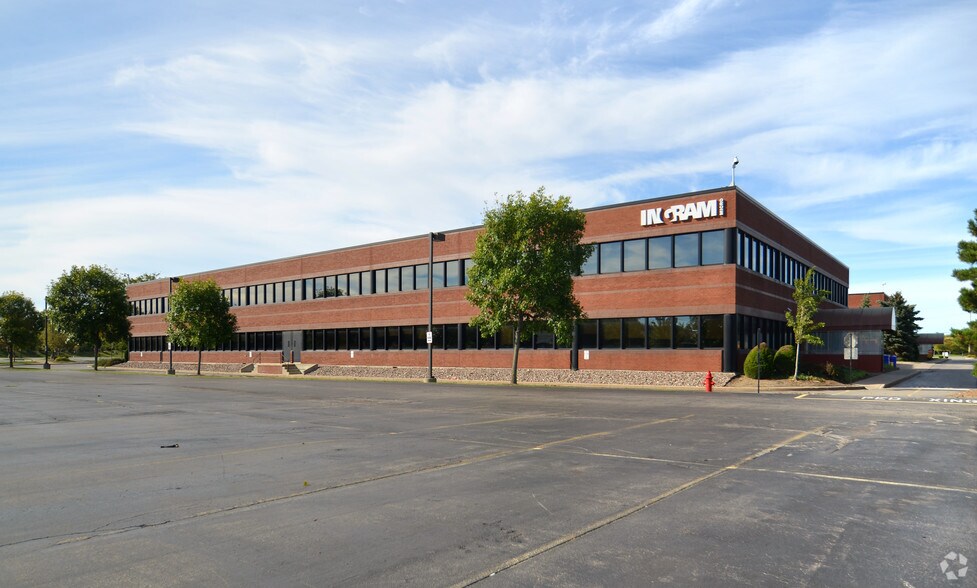 More Photos Of 1759 Wehrle Dr, Amherst Office For Lease
