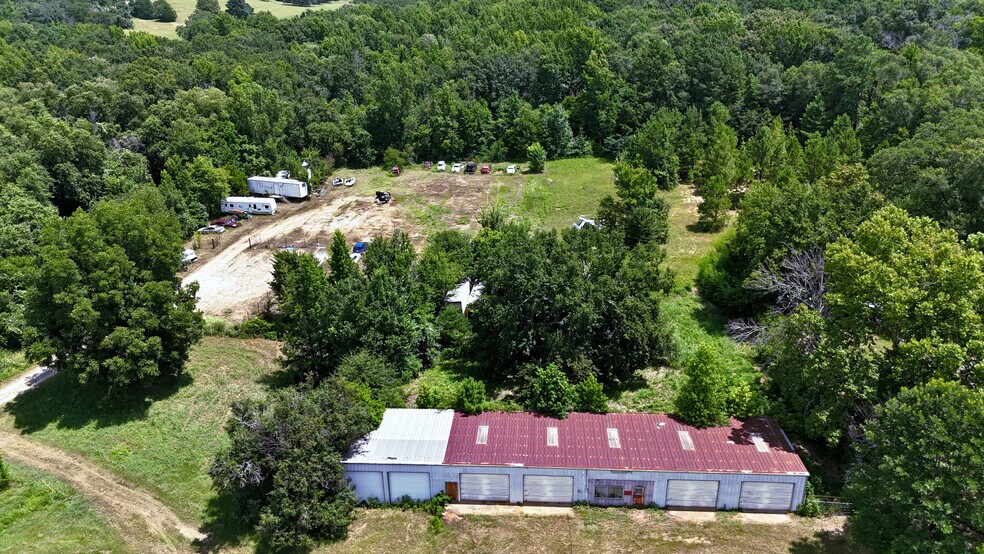 More Photos Of 15585 Hwy 175 E, Poynor Industrial For Sale