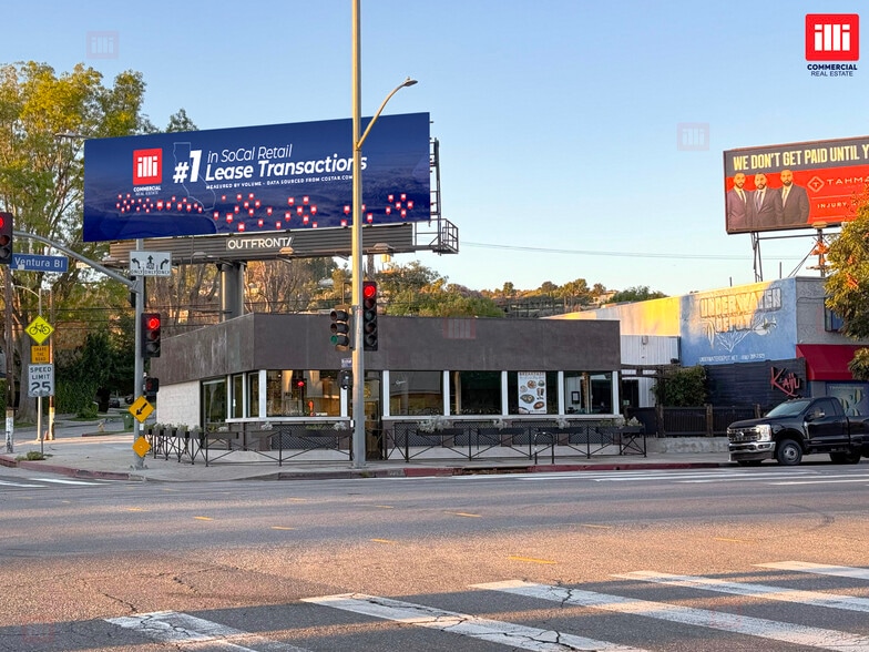 More Photos Of 13702 Ventura Blvd, Sherman Oaks Restaurant For Lease