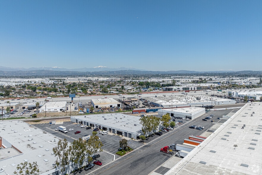 More Photos Of 14944 Shoemaker Ave, Santa Fe Springs Unknown For Lease