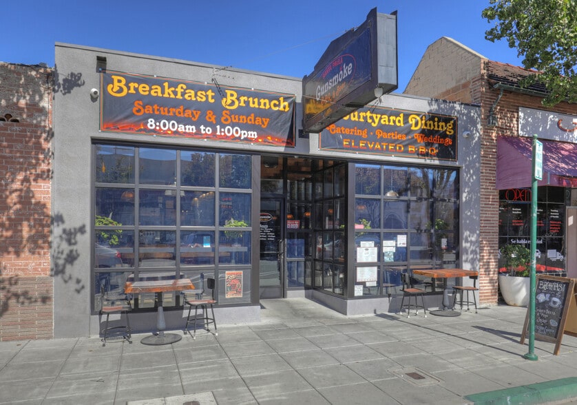 More Photos Of 817 E Main St, Santa Paula Storefront For Sale