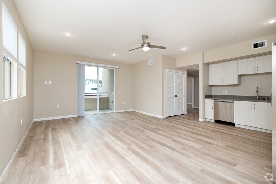 More Photos Of 2910 Allesandro St, Los Angeles Apartments For Lease