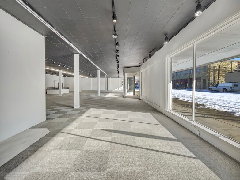 More Photos Of 2090 Court Ave, Baker City Freestanding For Lease