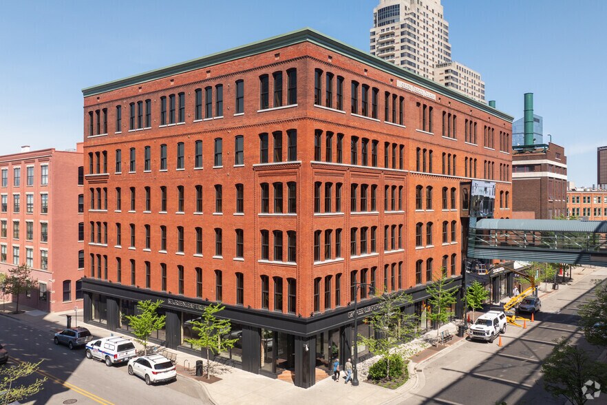 Primary Photo Of 25 Ottawa Ave SW, Grand Rapids Office For Sale