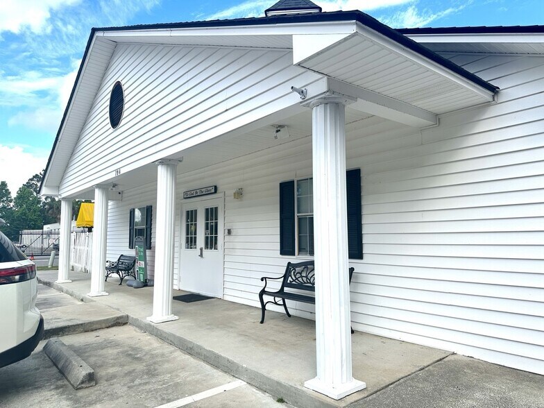 More Photos Of 794 King George Blvd, Savannah Schools For Lease