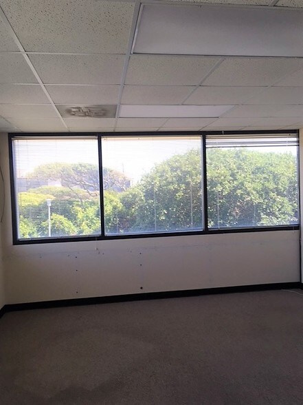 More Photos Of 320 Salter Path Rd, Pine Knoll Shores Medical For Lease