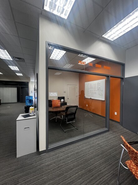 More Photos Of 230 N State St, Orem Freestanding For Lease