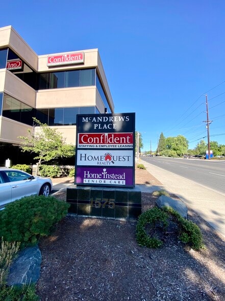More Photos Of 1575 E McAndrews Rd, Medford Office For Lease