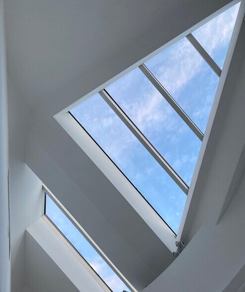 More Photos Of 3516 Sacramento St, San Francisco Storefront Retail Office For Lease