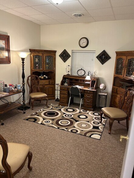 More Photos Of 199 Harmony Rd, Huntsville Office For Sale