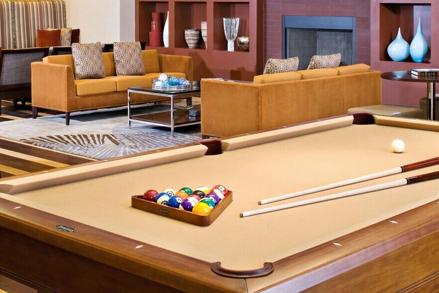 More Photos Of 2300 Washington Pl NE, Washington Apartments For Lease