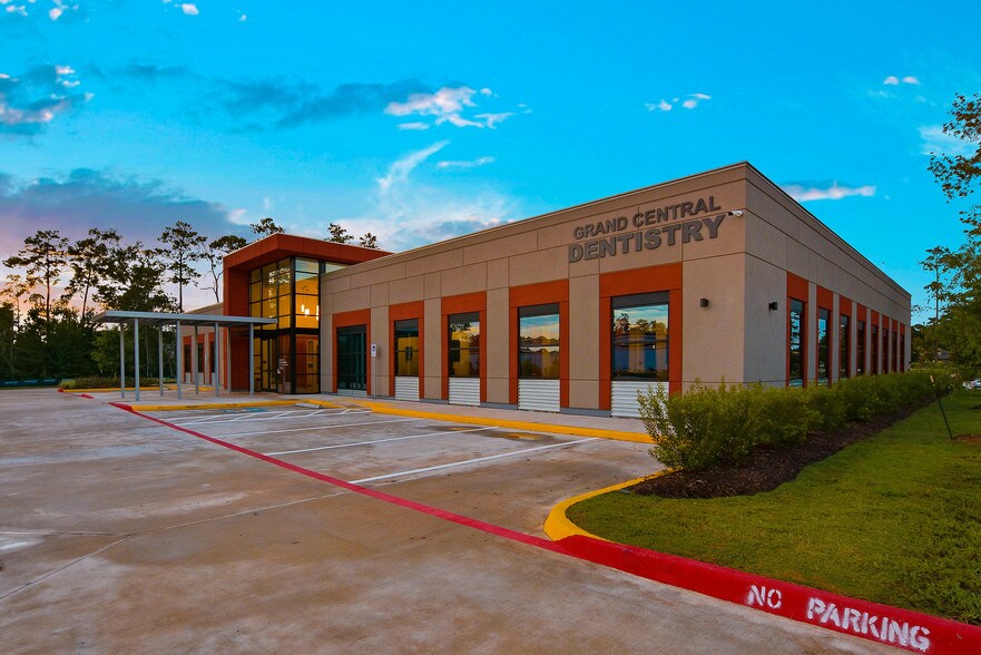 More Photos Of 600 S Conroe Medical Dr, Conroe Medical For Lease