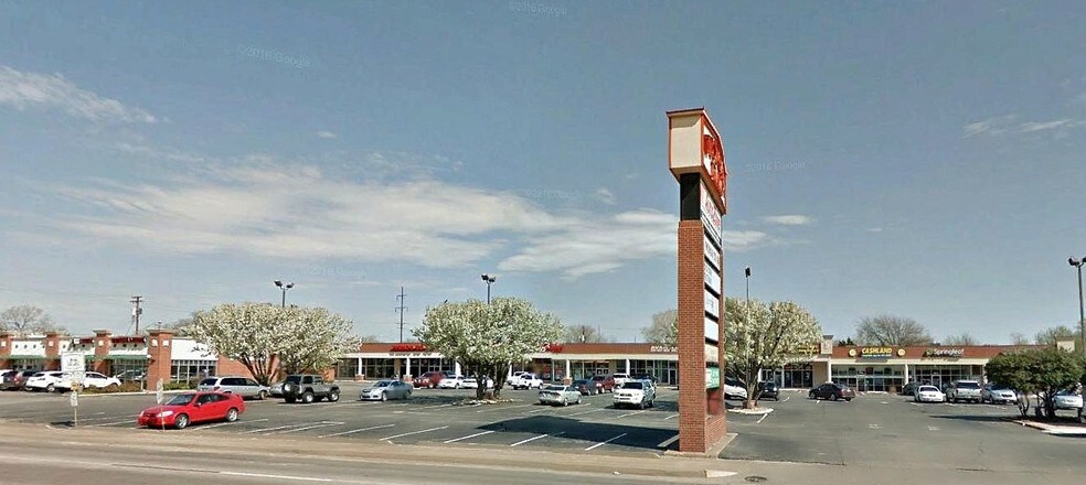 More Photos Of 2310-2320 W Owen K Garriott Rd, Enid Storefront For Lease