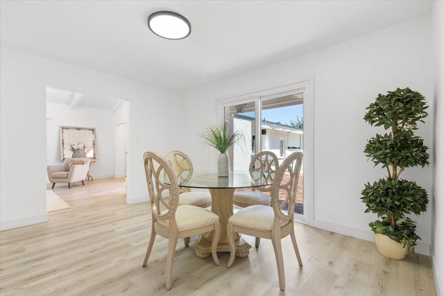 More Photos Of 5590 Shasta Ln, La Mesa Apartments For Sale