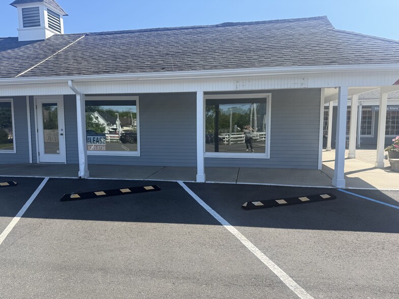 More Photos Of 35 US Highway 202, Far Hills Unknown For Lease