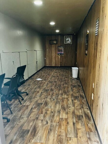 More Photos Of 716 N Main St, Moorefield General Retail For Sale