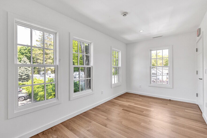 More Photos Of 965 Post Rd E, Westport Office Residential For Lease
