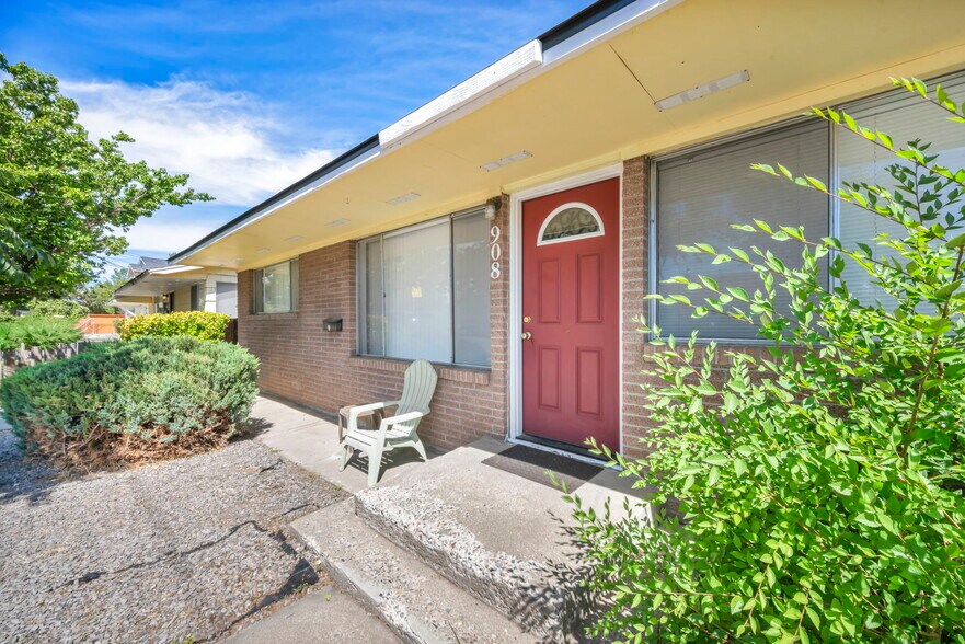 More Photos Of 908 12th St, Sparks Apartments For Sale