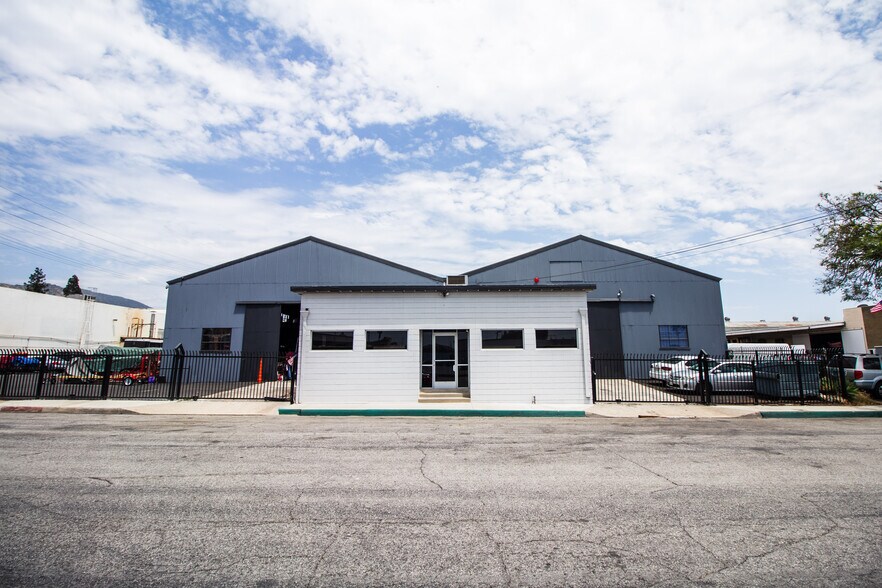 More Photos Of 748 N McKeever Ave, Azusa Warehouse For Sale