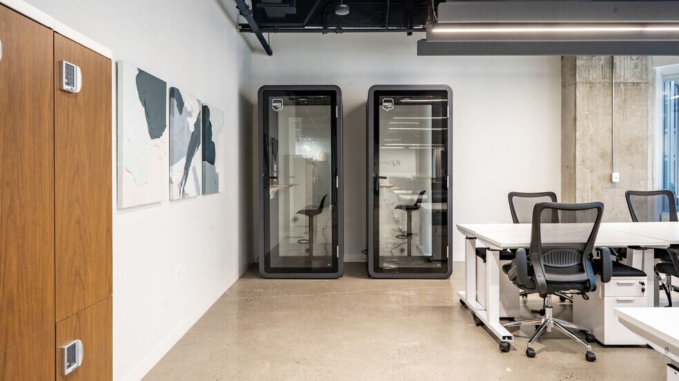 More Photos Of 150 King St W, Toronto Office For Lease