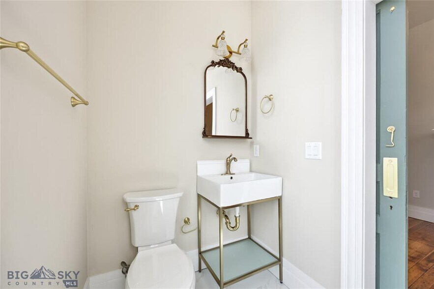 More Photos Of 140 W Park St, Butte Apartments For Sale