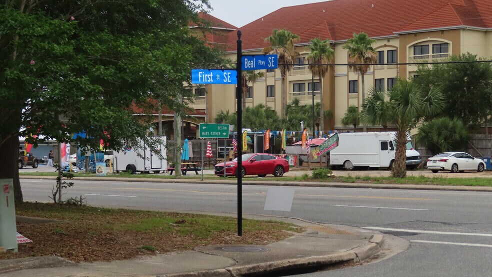 More Photos Of 139 Beal Pky SE, Fort Walton Beach Office For Lease