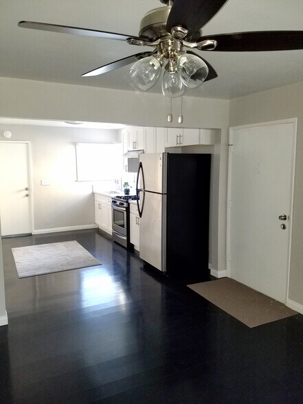 More Photos Of 727 Olive Ave, Long Beach Apartments For Sale