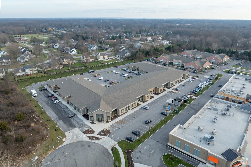 More Photos Of 2205 Crocker Rd, Westlake Medical For Lease