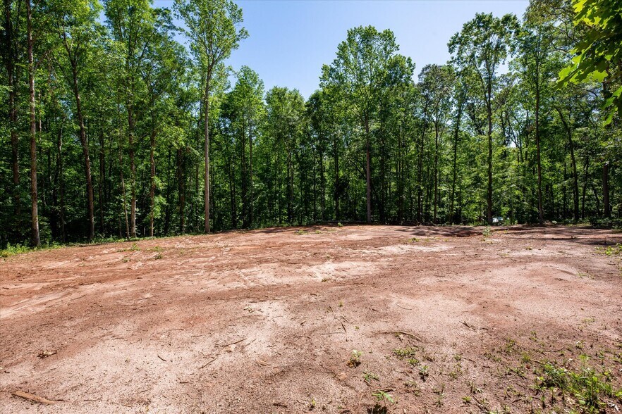 More Photos Of 637 Odell Rd, Liberty Land For Sale