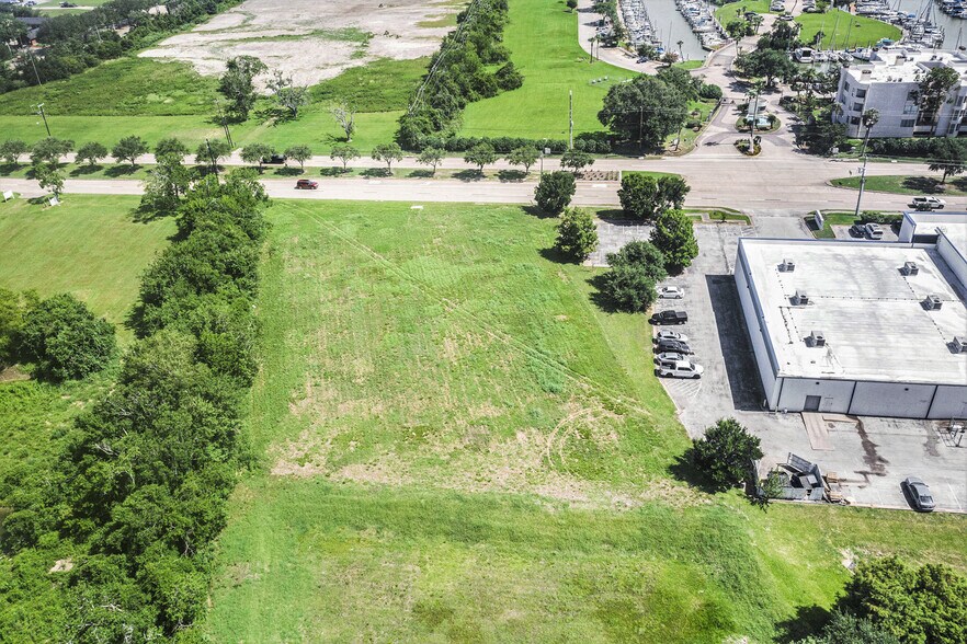 Primary Photo Of 1411 FM 2094 Rd, League City Land For Sale