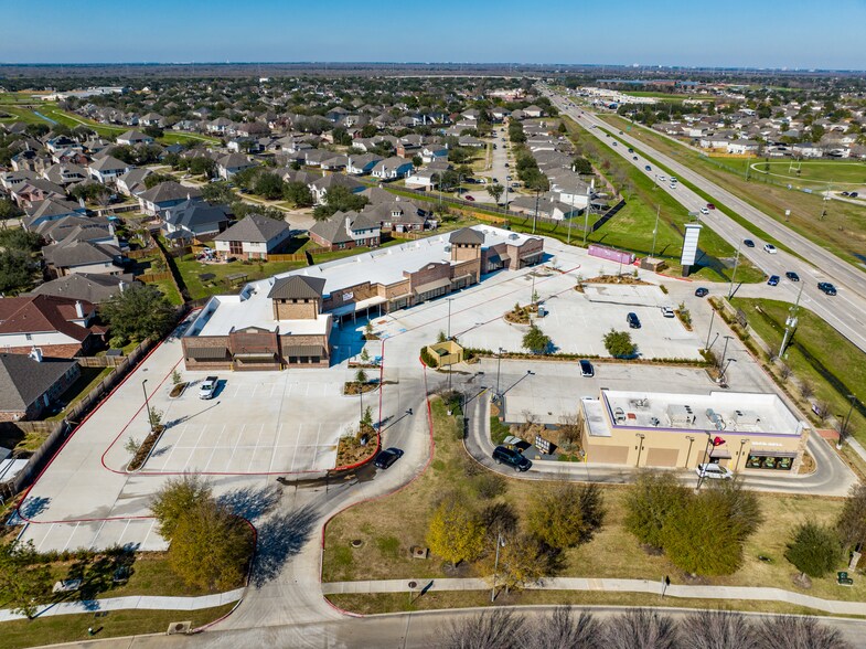 More Photos Of 8002 FM 1464 Rd, Richmond General Retail For Lease