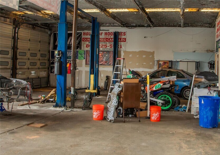 More Photos Of 242 S Scenic Hwy, Lake Wales Auto Repair For Sale