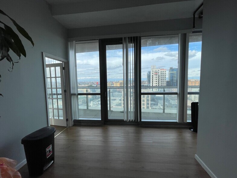 More Photos Of 36-18 Main St, Flushing Office For Sale